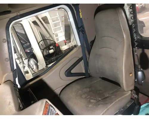 International 9200 Seat (non-Suspension)