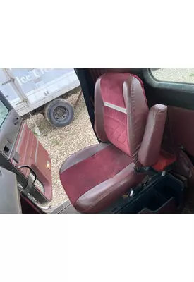 International 9200 Seat (non-Suspension)