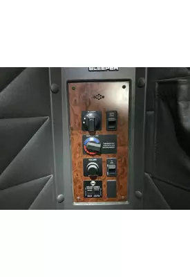 International 9200 Sleeper Controls