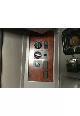 International 9200 Sleeper Controls