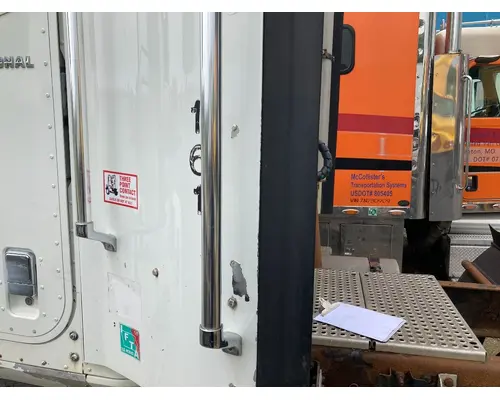 International 9200 Sleeper Fairing
