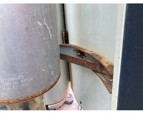 International 9200 Sleeper Fairing