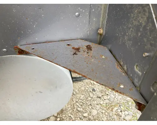 International 9200 Sleeper Fairing