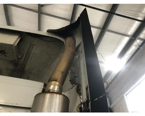 International 9200 Sleeper Fairing