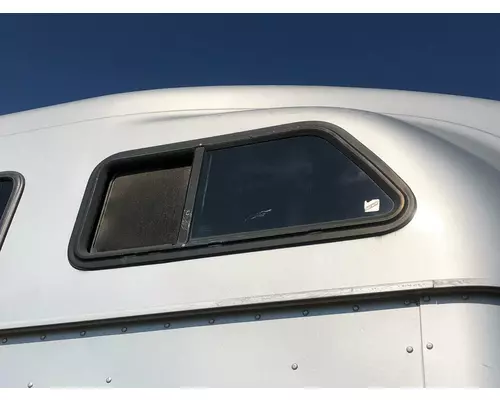 International 9200 Sleeper Window