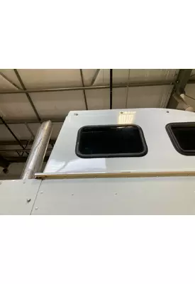 International 9200 Sleeper Window