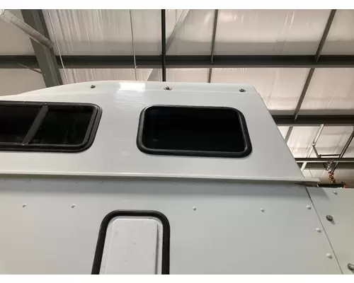 International 9200 Sleeper Window