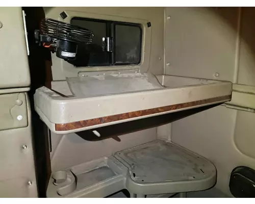 International 9200 Sleeper