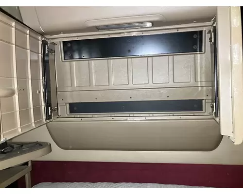 International 9200 Sleeper