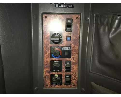 International 9200 Sleeper
