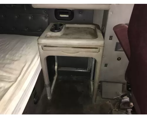 International 9200 Sleeper