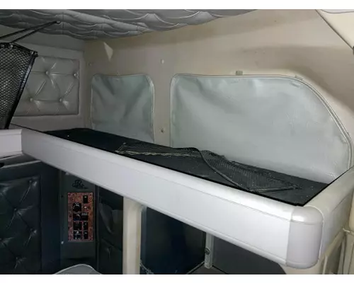 International 9200 Sleeper