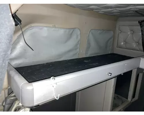 International 9200 Sleeper
