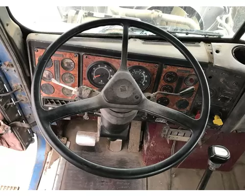 International 9200 Steering Column