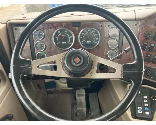 International 9200 Steering Column
