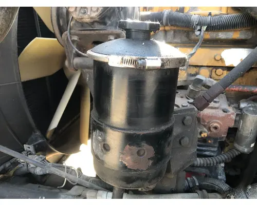 International 9200 Steering or Suspension Parts, Misc.