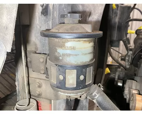 International 9200 Steering or Suspension Parts, Misc.