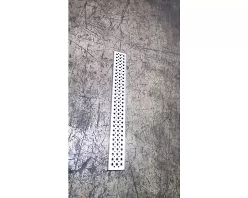 Step INTERNATIONAL 9200 Marshfield Transportation Products