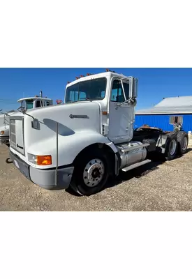 International 9200 Truck