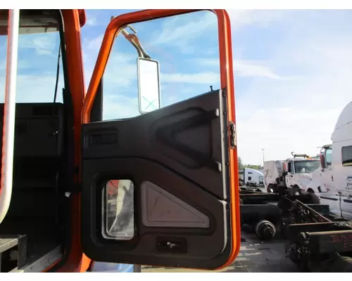 Door Assembly, Front INTERNATIONAL 9200I LKQ Heavy Truck - Tampa
