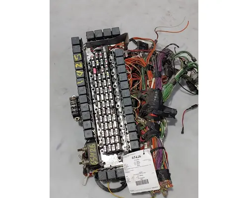 Fuse Box INTERNATIONAL 9200I Truck Salvage International Inc