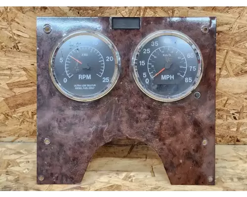 Instrument Cluster International 9200I Complete Recycling Group LLC
