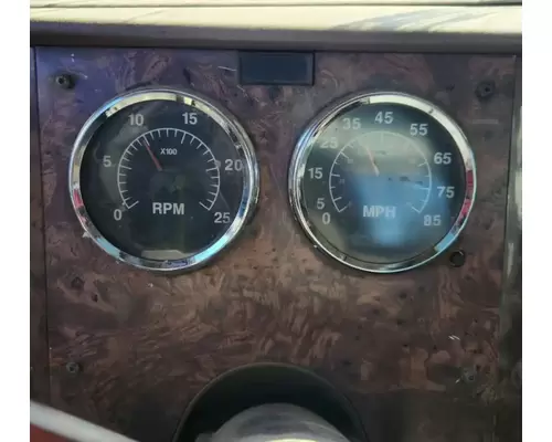 Instrument Cluster International 9200I Complete Recycling Group LLC