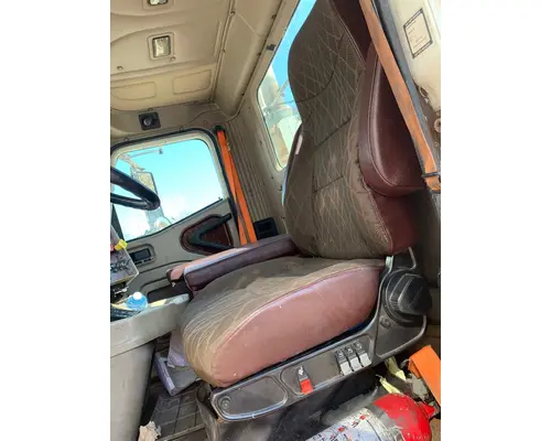 Seat, Front INTERNATIONAL 9200I Truck Salvage International Inc