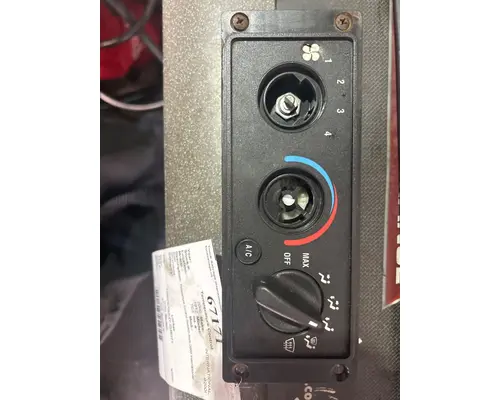 Temperature Control INTERNATIONAL 9200I Truck Salvage International Inc