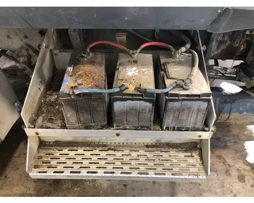 International 9300 Battery Box