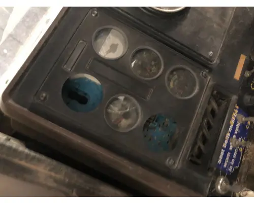 International 9300 Dash Assembly