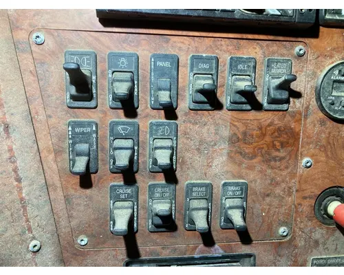 International 9300 Dash Assembly