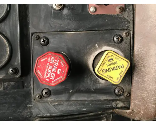 International 9300 Dash Assembly