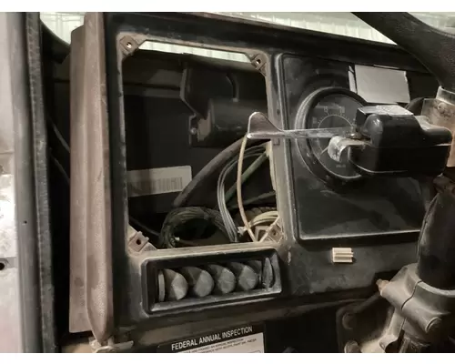 International 9300 Dash Assembly