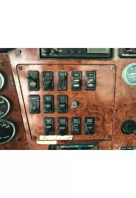 International 9300 Dash Assembly