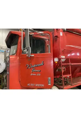 International 9300 Door Assembly, Front