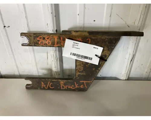 Brackets, Misc. International 9300 Vander Haags Inc WM