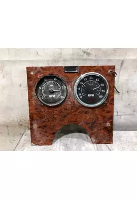 International 9300 Instrument Cluster