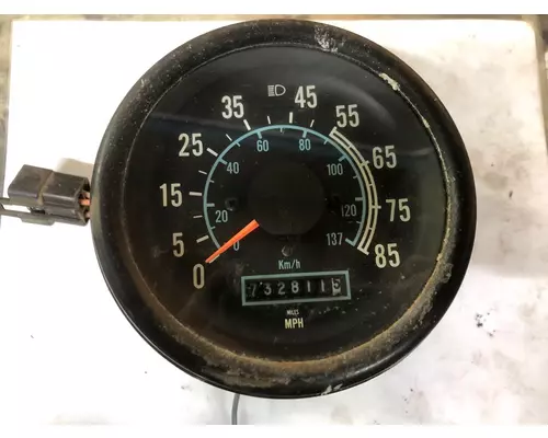 International 9300 Instrument Cluster