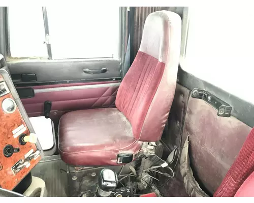 International 9300 Seat (non-Suspension)