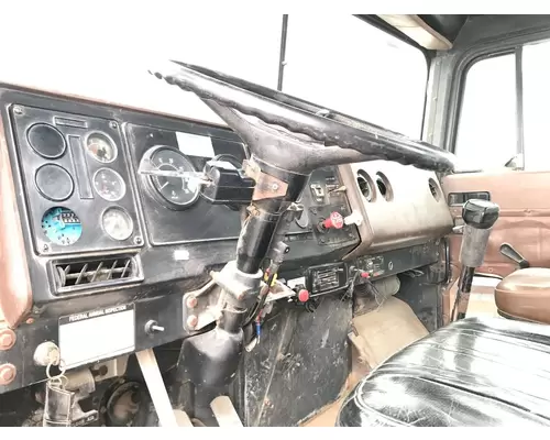 International 9300 Steering Column