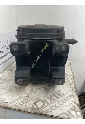 International 9400I Air Cleaner