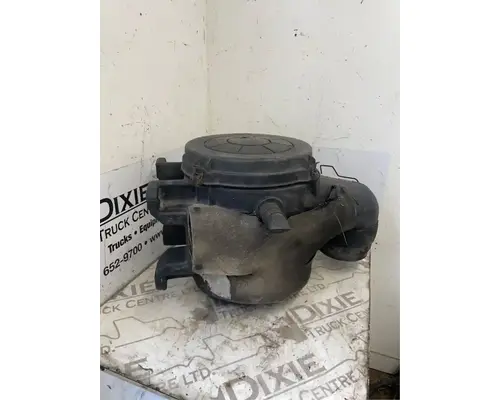 International 9400I Air Cleaner