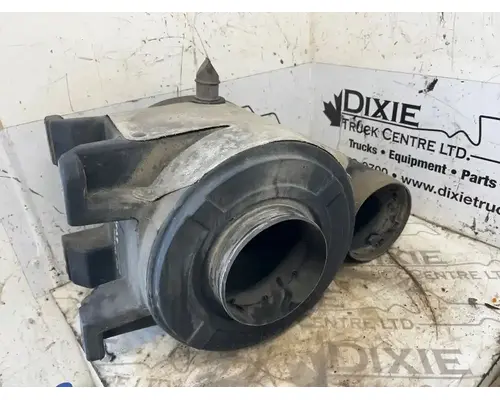 International 9400I Air Cleaner