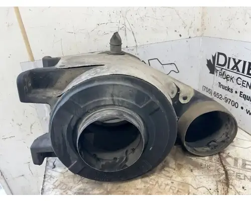 International 9400I Air Cleaner