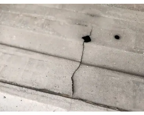 International 9400I Battery Box