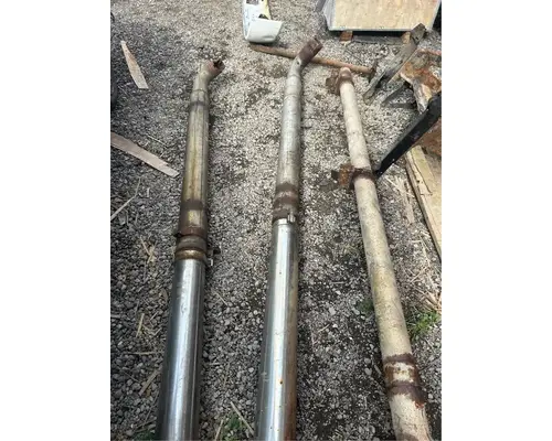 International 9400I Exhaust Pipe