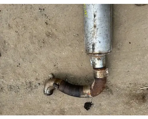 International 9400I Exhaust Pipe
