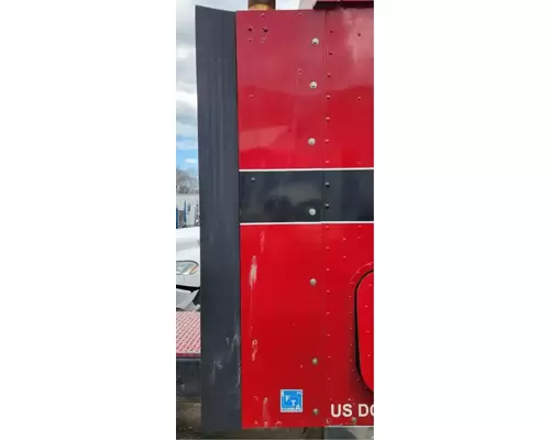 International 9400I Side Fairing