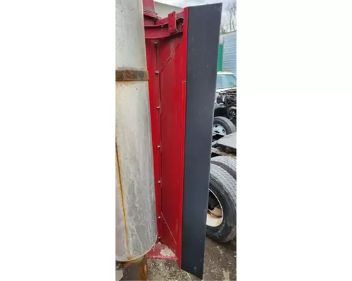 International 9400I Side Fairing